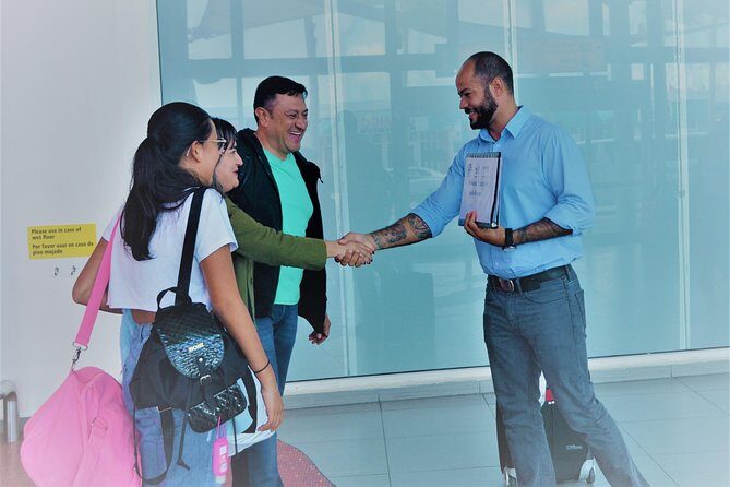 Private roundtrip Airport Transfers in Aruba - A Close Look at Aruba’s Private Airport Transfer