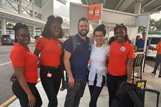 Private Roundtrip Airport Transfers & Tour in Antigua & Barbuda - Key Points