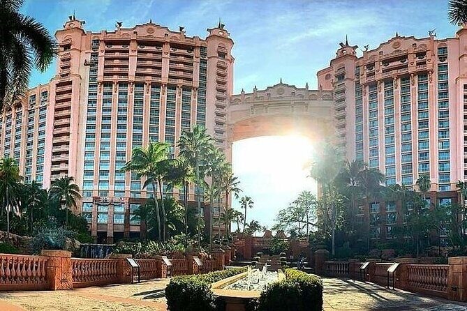 Private Roundtrip Minibus Transfer to Paradise Island - Private Roundtrip Minibus Transfer to Paradise Island