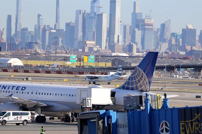 Private Roundtrip to Newark Liberty International Airport - Key Points