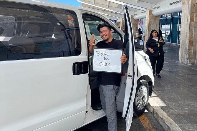Private roundtrip transportation to Cancun - A Reliable Ride to Cancun Airport: The Private Roundtrip Transportation Experience