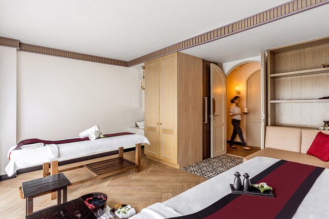 Private Royal Siam Thai Package with Thai Massage in Phuket - Who Should Consider This Experience?