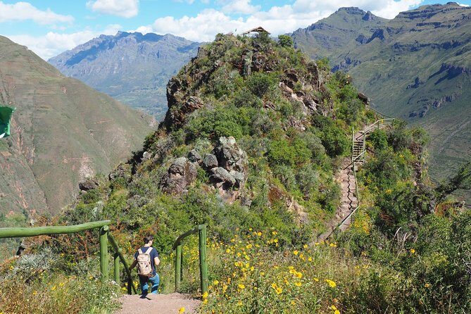 Private Sacred Valley tour including Buffet Lunch - Key Points