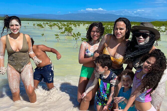 Private Safari Bahía de las Águilas and Laguna de Oviedo - An Authentic Day Exploring Bahía de las Águilas and Laguna de Oviedo