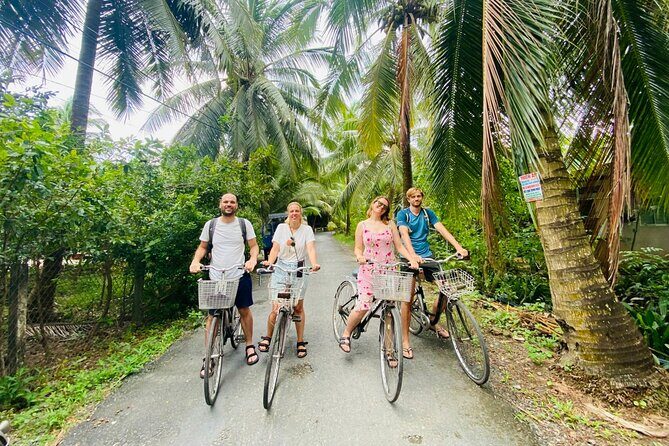 Private Sai Gon "Foodie" By Night Motorbike Tour - Exploring the Itinerary in Detail