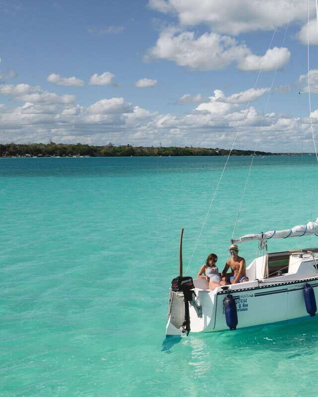 Private sailboat tour across the Bacalar seven colors lagoon - The itinerary: what you’ll see and do