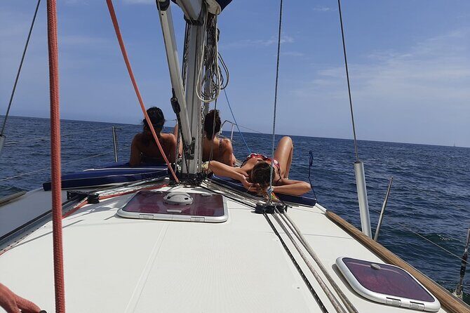 Private Sailing Boat Experience with Lunch and Drink in Palermo - The Experience in Detail