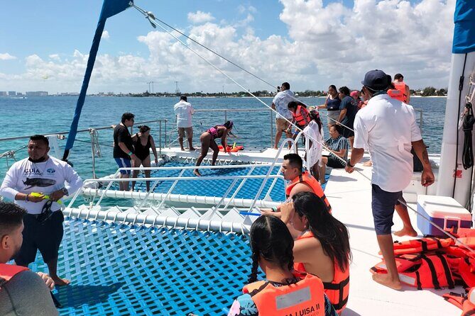Private Sailing Catamaran to Isla Mujeres from Playa del Carmen - Private Sailing Catamaran to Isla Mujeres from Playa del Carmen