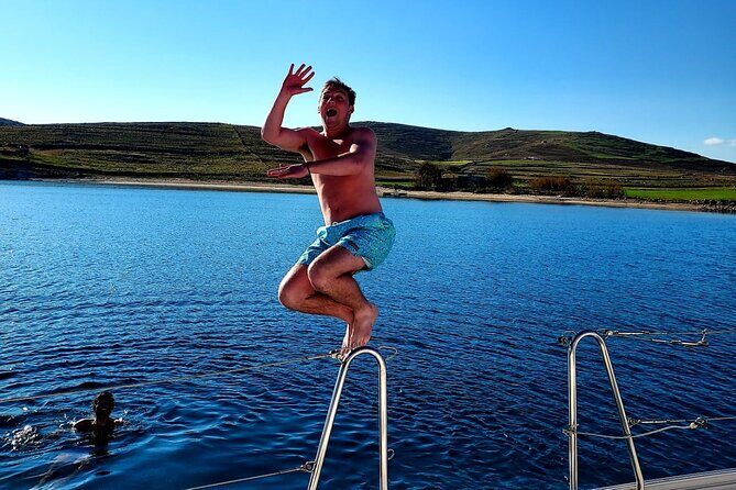 Private sailing cruise-Mykonos Southern Beach Hopping withLunch - Summary: Is This Tour for You?