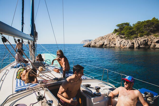 Private sailing experience discovering Ibiza or Formentera - Key Points