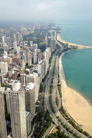Private Sailing on Beautiful Lake Michigan - Navy Pier, Chicago - A Close-Up Look at the Private Lake Michigan Sailing Tour
