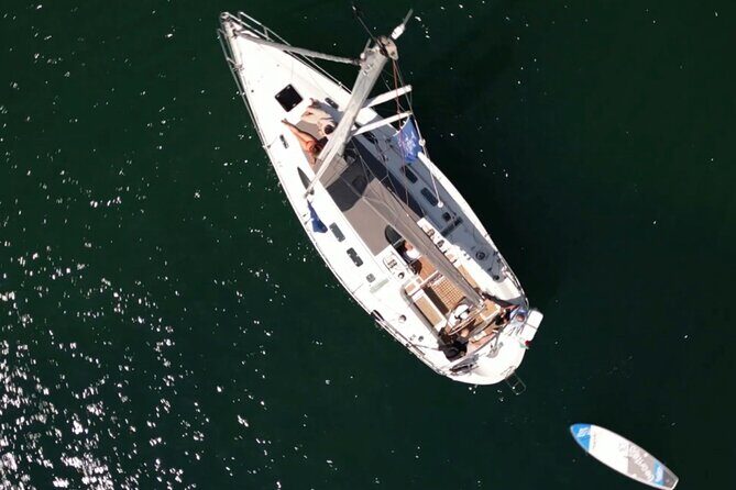 Private Sailing Tour at Cascais : Lazy Mooring in the Bay - Key Points