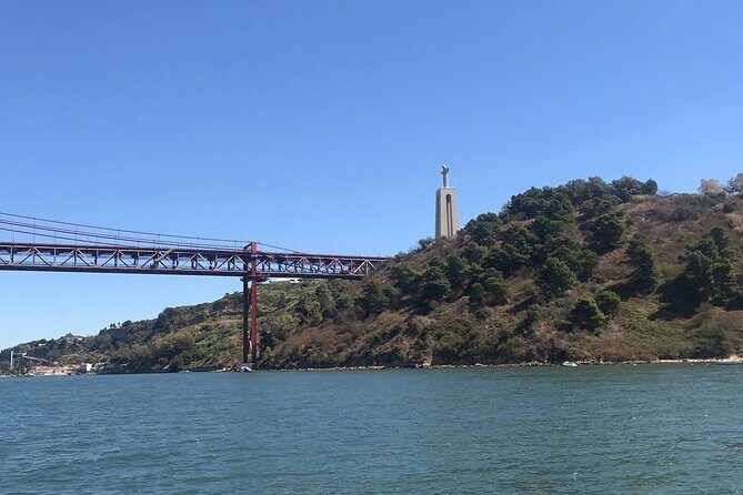 Private Sailing tour in Lisbon - Day Time, Sunset and Night - An In-Depth Look at the Private Sailing Tour in Lisbon