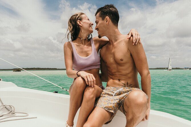 Private sailing tour of Bacalar Lagoon - What You Can Expect at Each Stop