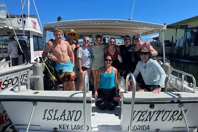 Private SCUBA Dive the reefs of Key Largo for up to 8 certified divers - Discover the Unmatched Joy of Private SCUBA Diving in Key Largo