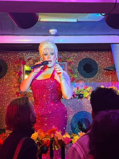 Private Secret Gay Bar Hopping Tour in Soho - A Closer Look at the Soho Gay Bar Hopping Tour