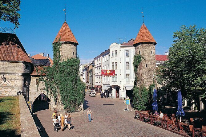 Private Self-Guided Audio Walking Tour in Tallinn Old Town - Who Is This Tour Best For?