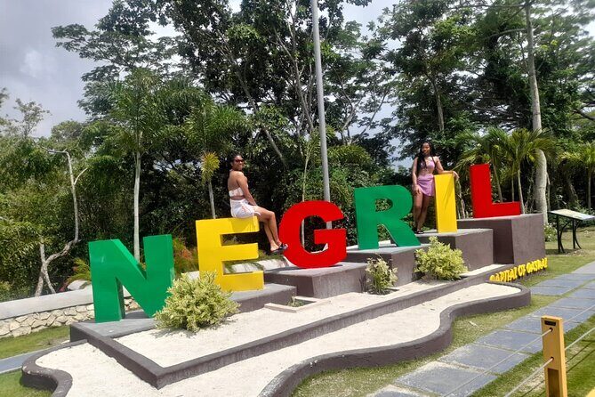 Private Seven Mile Beach Tour Optional Catamaran Cruise - Key Points