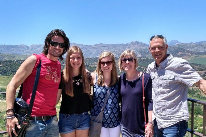 Private Seville Transfer to Malaga Including Visit to Ronda - Who will love this experience?