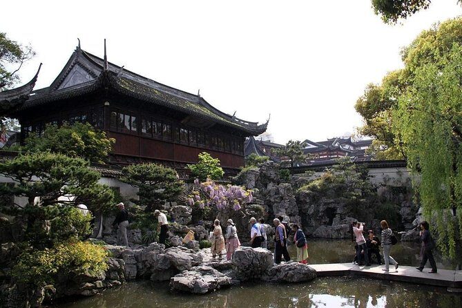 Private Shanghai Day Tour of Zhujiajiao Water Town,Yu Garden and Bund - Who Should Consider This Tour?