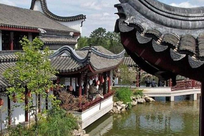 Private Shanghai Layover Tour to Zhaojialou Water Town with Lunch or Dinner - In-Depth Review