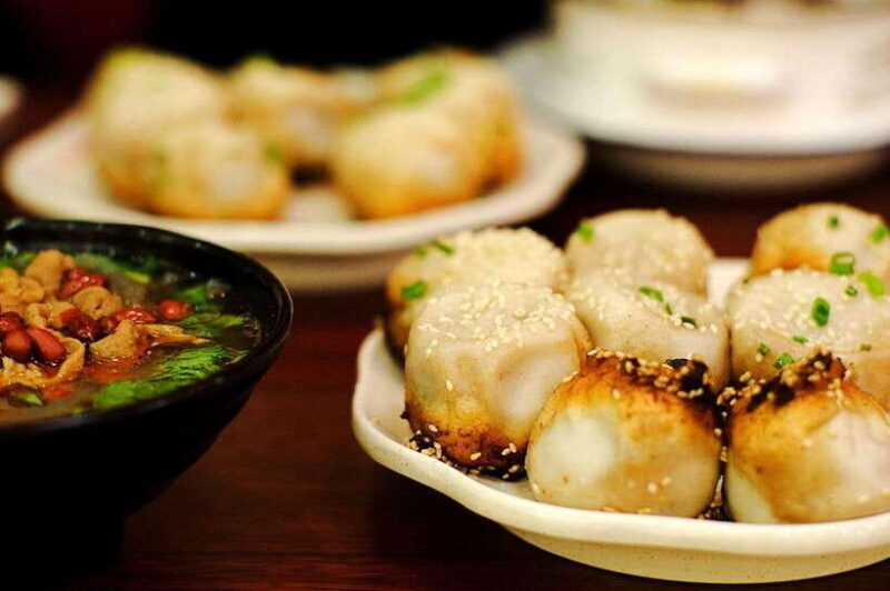 Private Shanghai Street Food Tasting and Old Town Walking - An Intimate Taste of Shanghai’s Street Food Scene