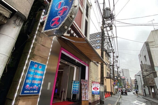 Private Shinjuku Kawasaki Tokyo Slum Walking Tour with Transfer - Why This Tour Offers Great Value