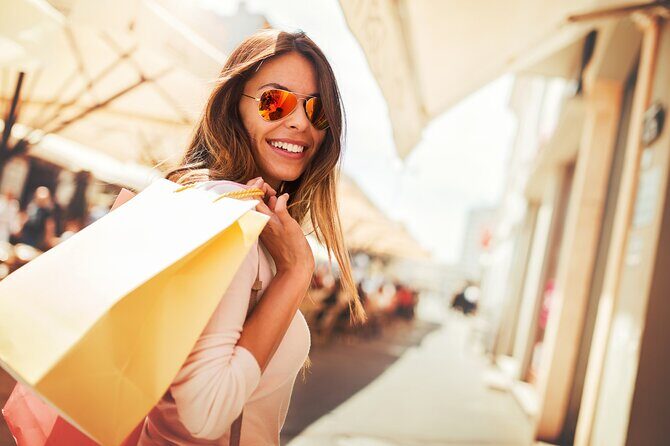 Private Shopping Tour from Brisbane City to Harbour Town Outlets - What to Expect from the Itinerary