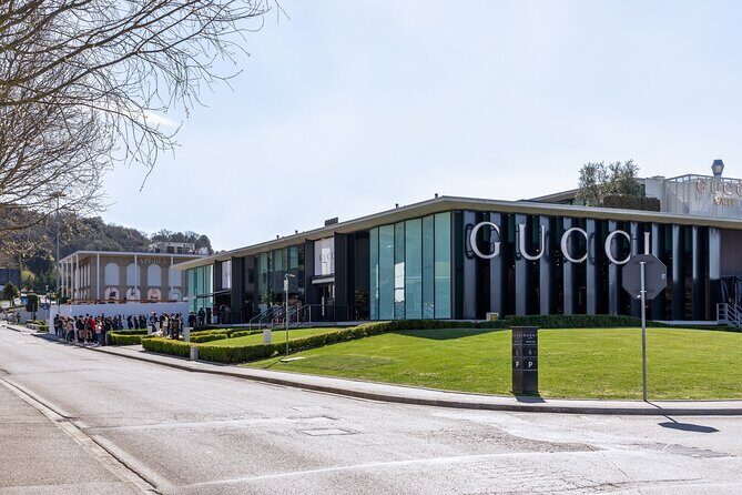 Private Shopping Tour from Florence hotels to The Mall Outlet - Key Points