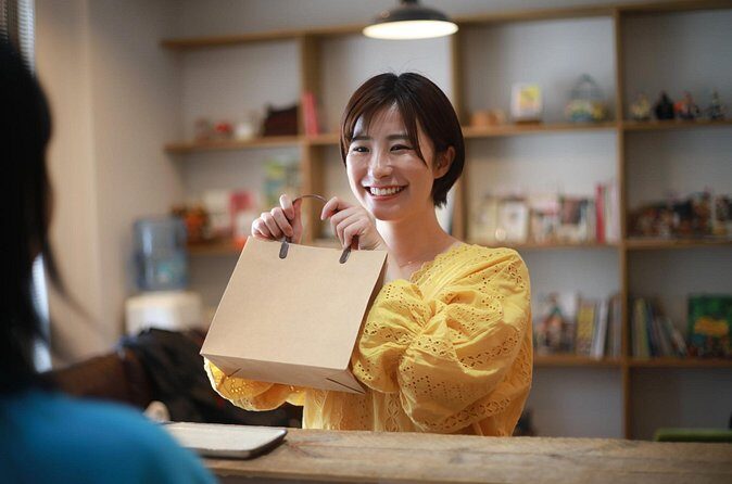 Private Shopping Tour from Tokyo to Mitsui Outlet Park Makuhari - Who Will Love This Tour?