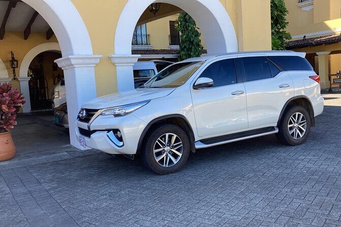 Private Shuttle San Jose airport to Los Suenos Marriot Herradura - A Closer Look at the Private Shuttle Experience