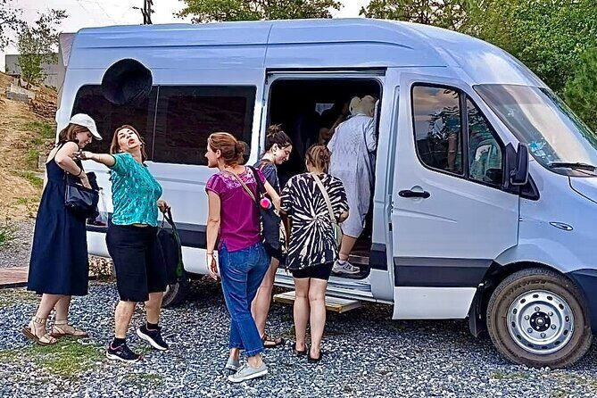 Private shuttle service at Oaxaca Airport Hotel - Key Points