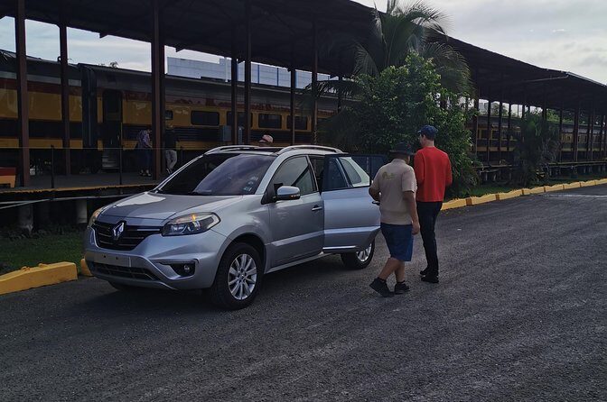 Private shuttle service from Tocumen airport to downtown Panama City. - Detailed Review of the Private Shuttle Experience in Panama City