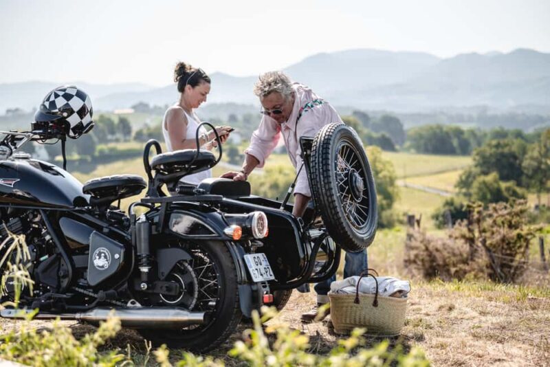 Private side-car ride with drivers in the Basque Country - Key Points