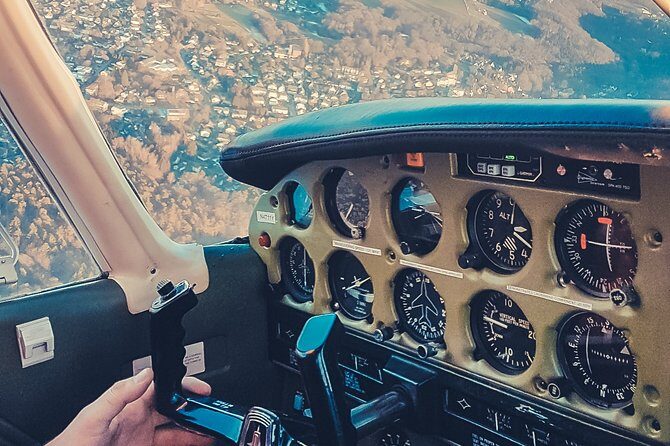 Private Sightseeing Flight above Cologne - An In-Depth Look at the Private Sightseeing Flight