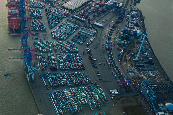 Private Sightseeing Flight Over Hamburg - Frequently Asked Questions