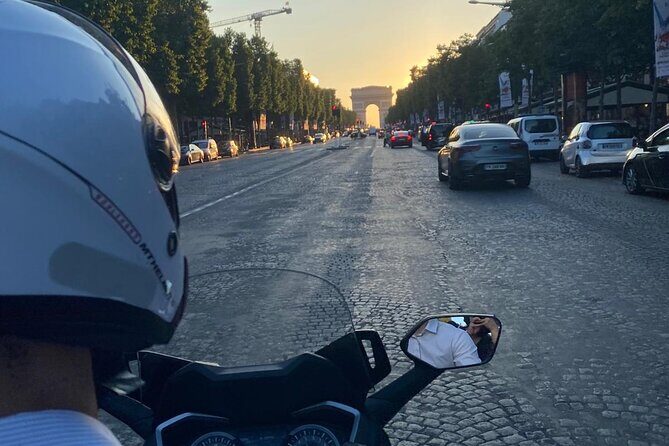 Private Sightseeing Tour in Paris By Motorcycle - Exploring the Motorcycle Tour in Detail