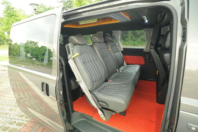 Private Singapore Departure Transfer: Hotel to Changi Airport - An In-Depth Look at the Singapore Departure Transfer Experience