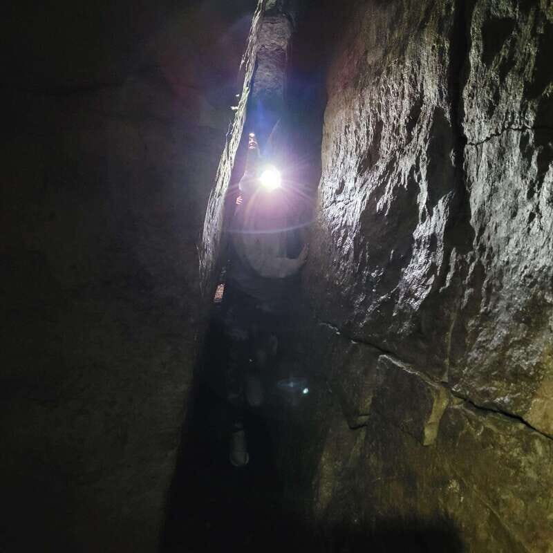 Private Singhampton Caves Hike - Collingwood/Blue Mountain - After the Hike: Dining and Relaxation