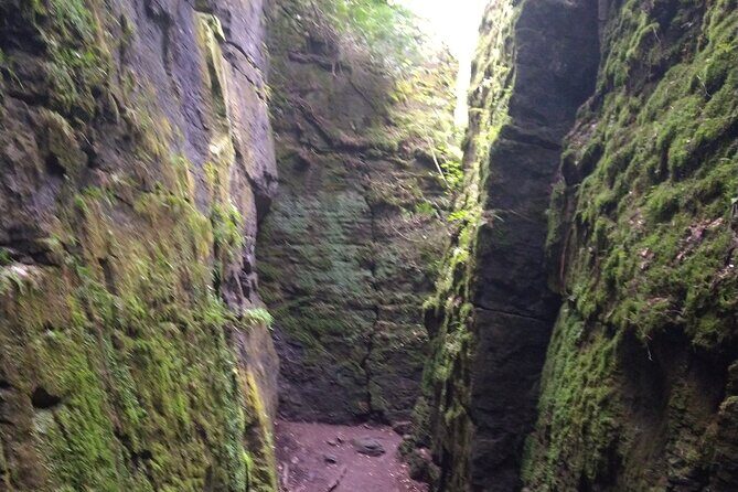 Private Singhampton Caves Hiking Tour, Collingwood/Blue Mountain - A Deep Dive into the Singhampton Caves Hiking Experience