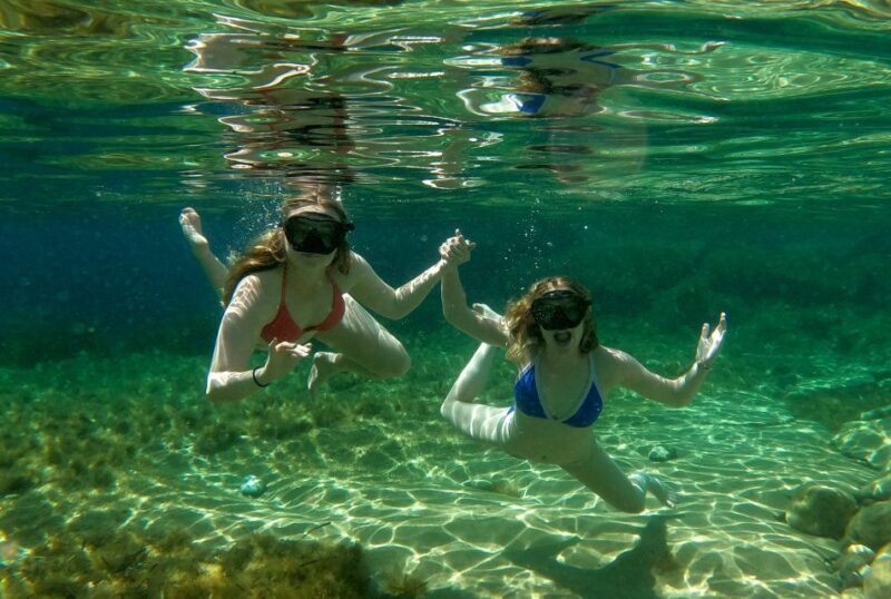 Private Snorkeling Adventure with underwater GoPro pictures - FAQ about the Snorkeling Adventure in Mykonos