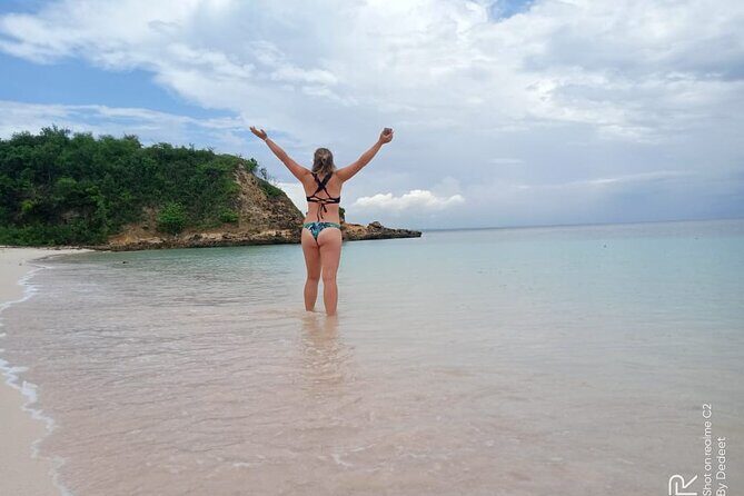 Private Snorkeling Tour In Pink Beach - Key Points