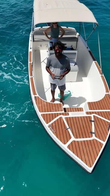 Private Snorkeling with Turtles in the Maldives - Key Points