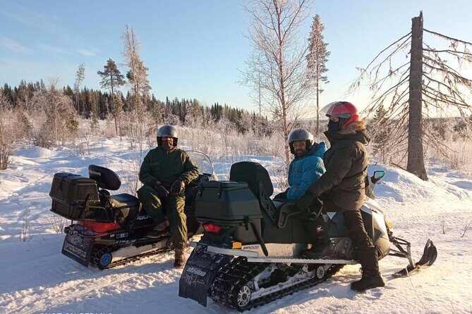 Private snowmobile day tours - A Practical Guide to the Private Snowmobile Day Tour in Sweden