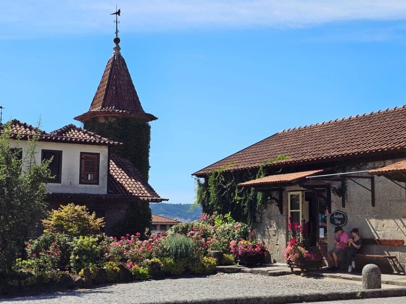 Private Sommelier Tour (Verde e Douro): 3 Wineries and Lunch - Who Will Love This Tour?