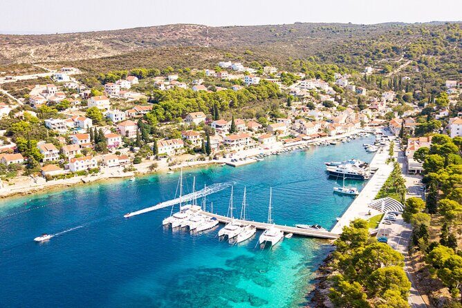 Private speedboat tour from Trogir and Split all around Island olta - Key Points