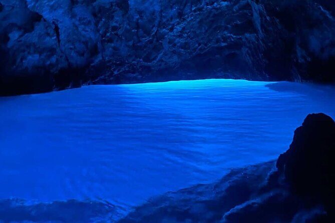 Private Speedboat Tour to Blue Cave - Key Points