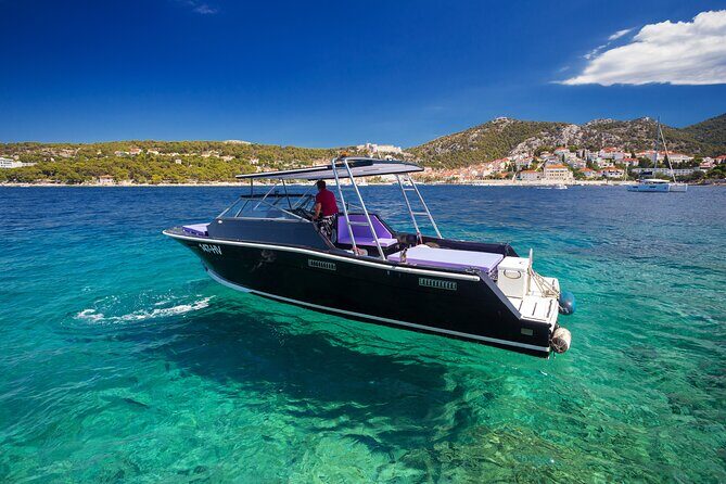 Private Speedboat Transfer to Split Airport from Hvar Town - Luggage and Accessibility