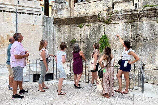 Private Split: Visit Diocletian Palace & Taste Food at the Market - Key Points