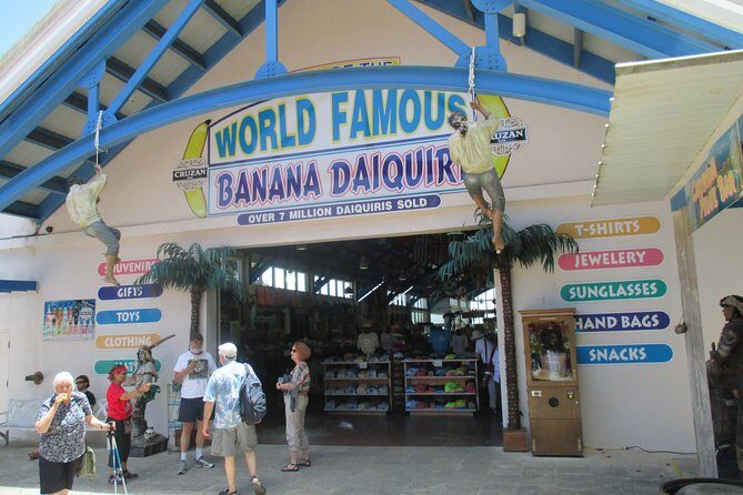 Private St Thomas Tour with Beach and Downtown Shopping - Who Should Consider This Tour?